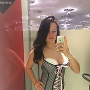 Horny German Sandra showing Hot naked Pictures